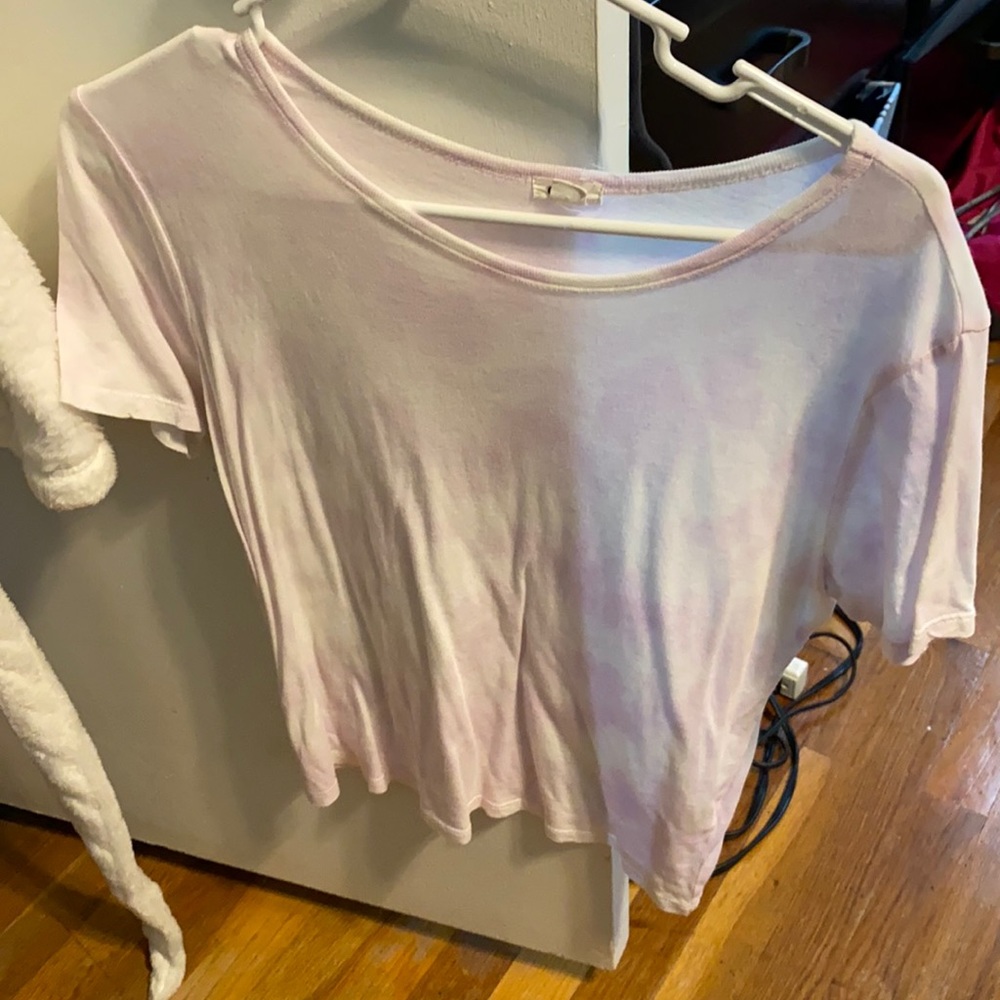 white & purple/ pink tie dye garage cropped tee
